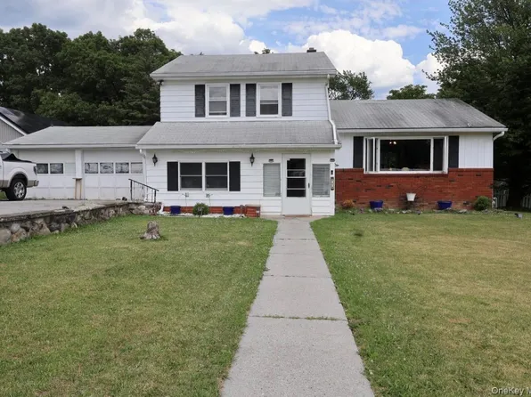 114 Prospect Avenue, Maybrook, NY 12543