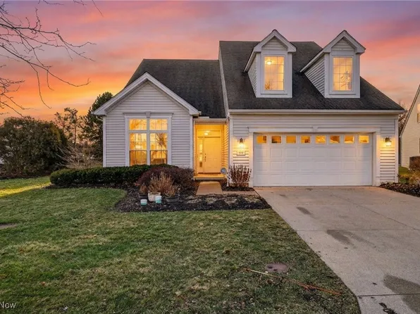 494 Brookstone Ct, Avon Lake, OH 44012