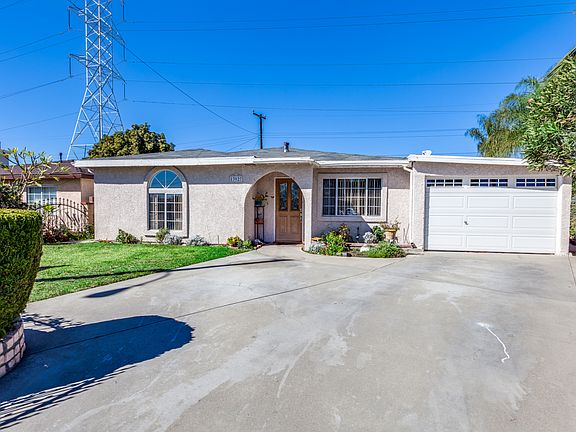 2nd image of 13927 Clearcrest Dr