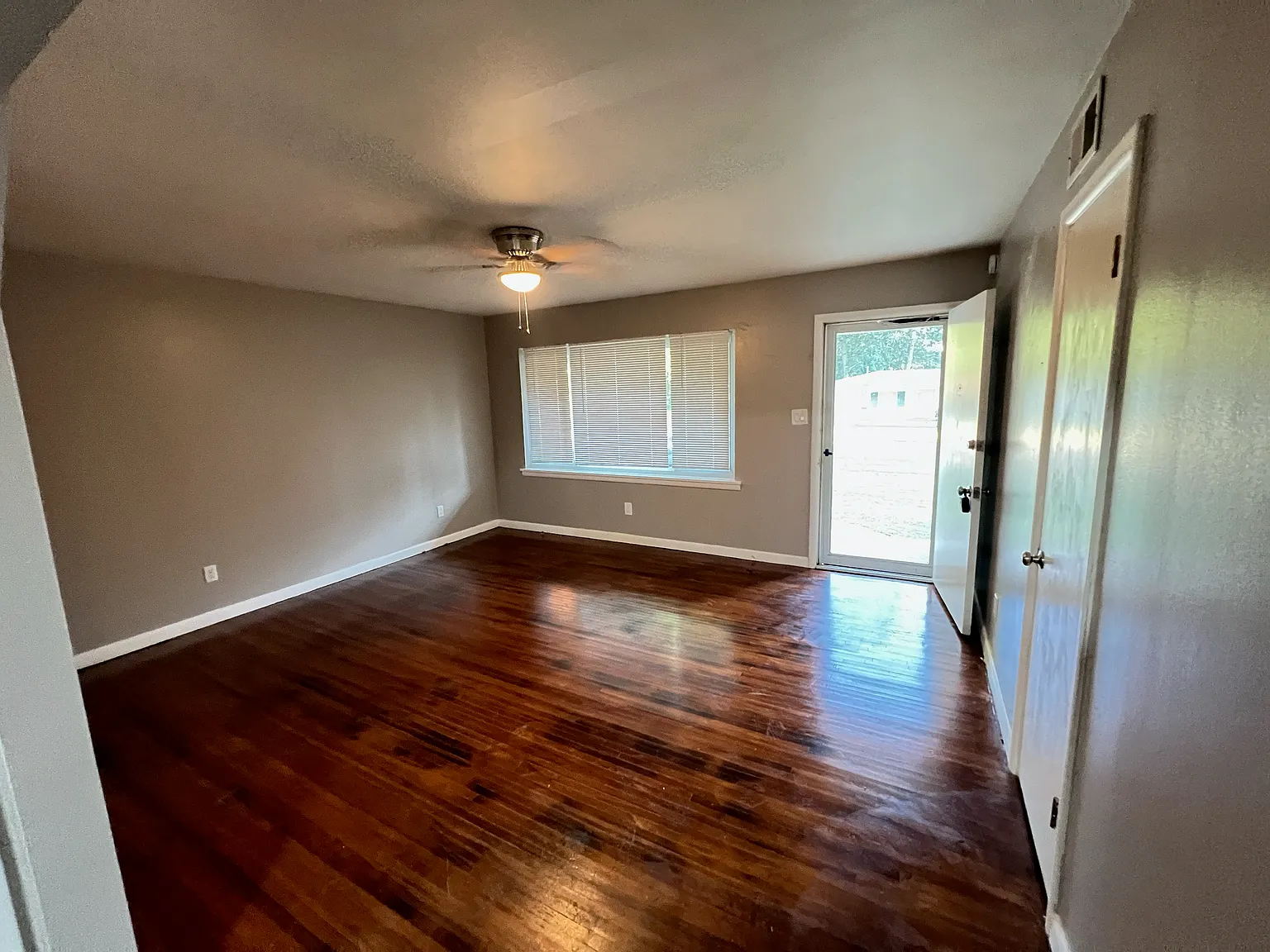 500 Hayes St — Photo 3
