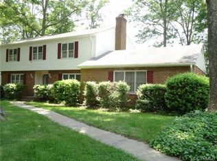 9213 Groomfield Rd, North Chesterfield, VA 23236