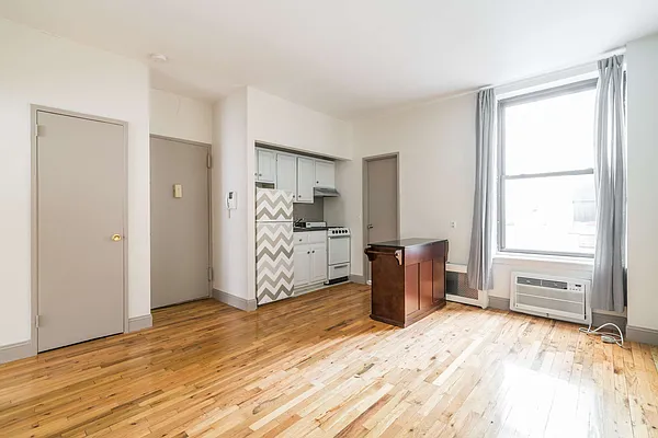 Rented by Compass | media 8