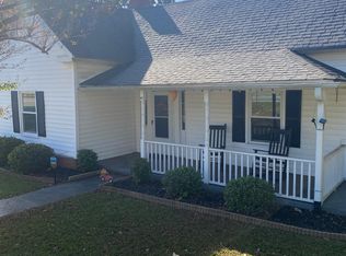 206 S Mechanic St, Pendleton, SC 29670