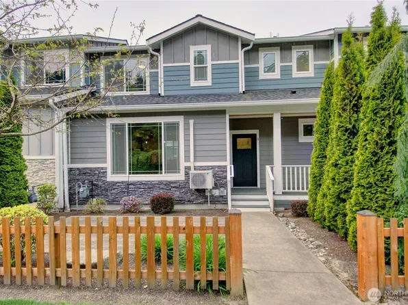 313 E Hazel Street #D, Mount Vernon, WA 98273