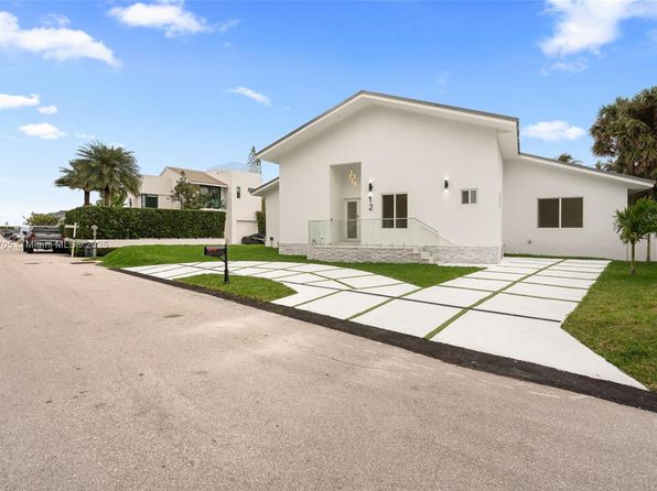 12 Adams Rd