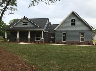 338 S Forest Ave, Social Circle, GA 30025