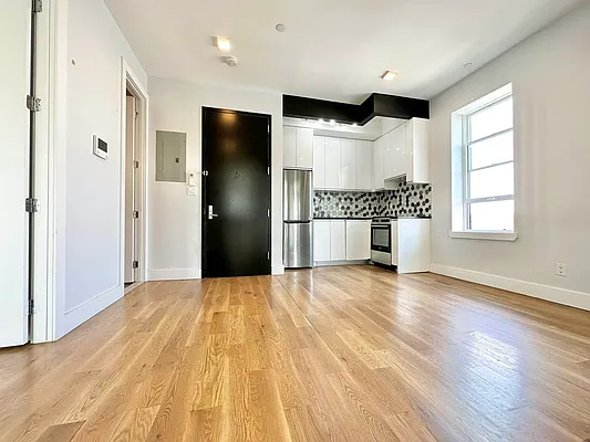 Rented by Doorway NYC, LLC | media 9