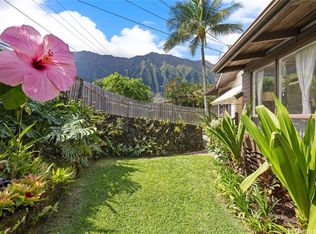47-499 Ahuimanu Rd, Kaneohe, HI 96744