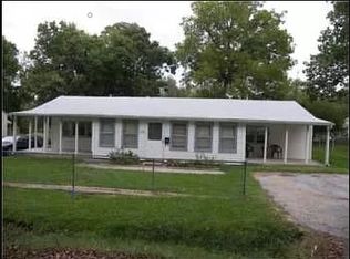 3309 S Overton Ave, Independence, MO 64052