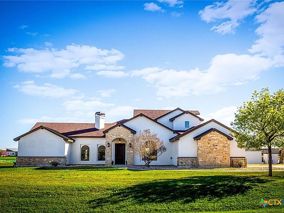 4th image of 925 River Ranch Cir