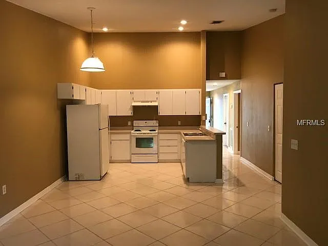 37226 Grassy Hill Ln — Photo 4