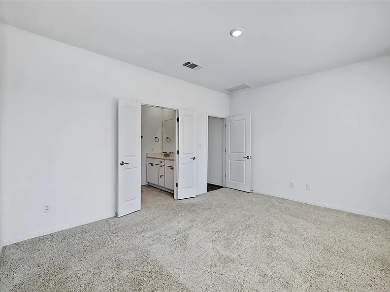 6411 Velvet Leaf Ln — Photo 15