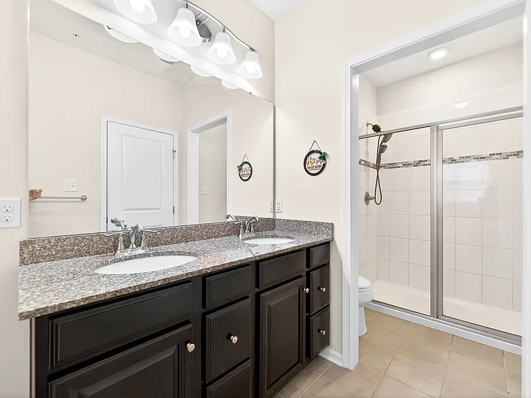 408 Fairmont Dr — Photo 20