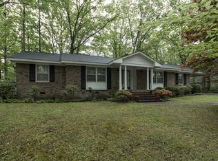 539 Ellynn Dr, Cary, NC 27511