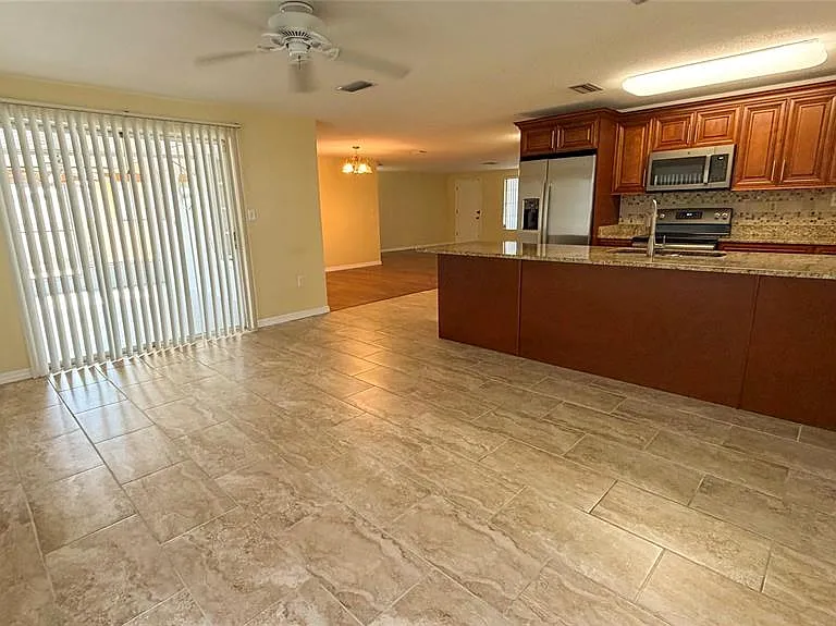 7621 Rosewood Dr — Photo 19