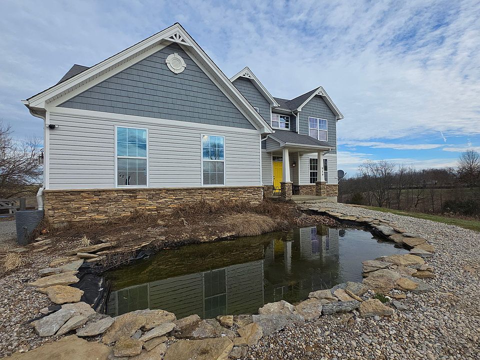 2nd image of 310 Old Sweet Owen Rd