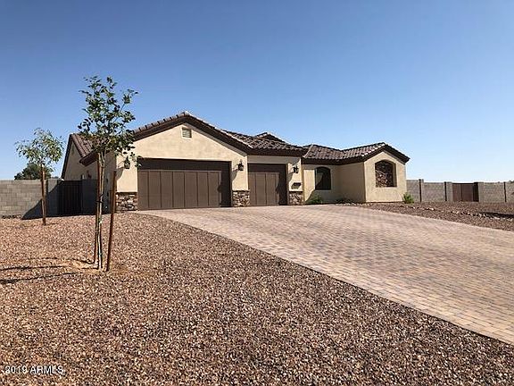 3rd image of 10290 W Shetland Ln