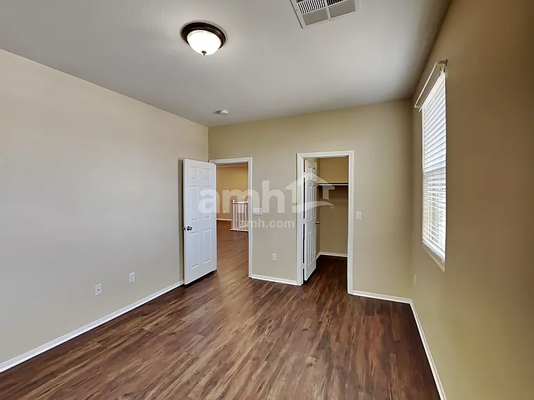 7585 Engleberg Ave — Photo 21