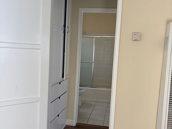 3rd image of 9016 Reading Ave #9016