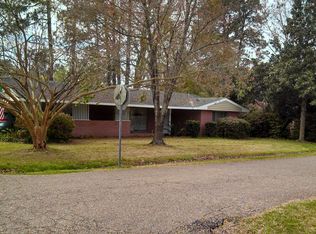108 Linden Dr, Lafayette, LA 70506