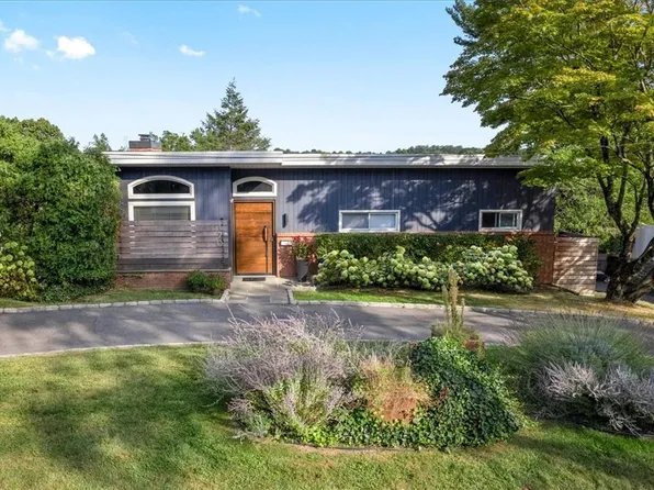 170 Wyndcliffe Road, Scarsdale, NY 10583