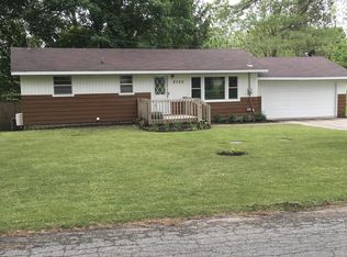 2755 Waukazoo St, Hastings, MI 49058