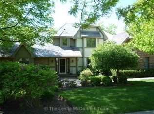 1128 Kristin Dr, Libertyville, IL