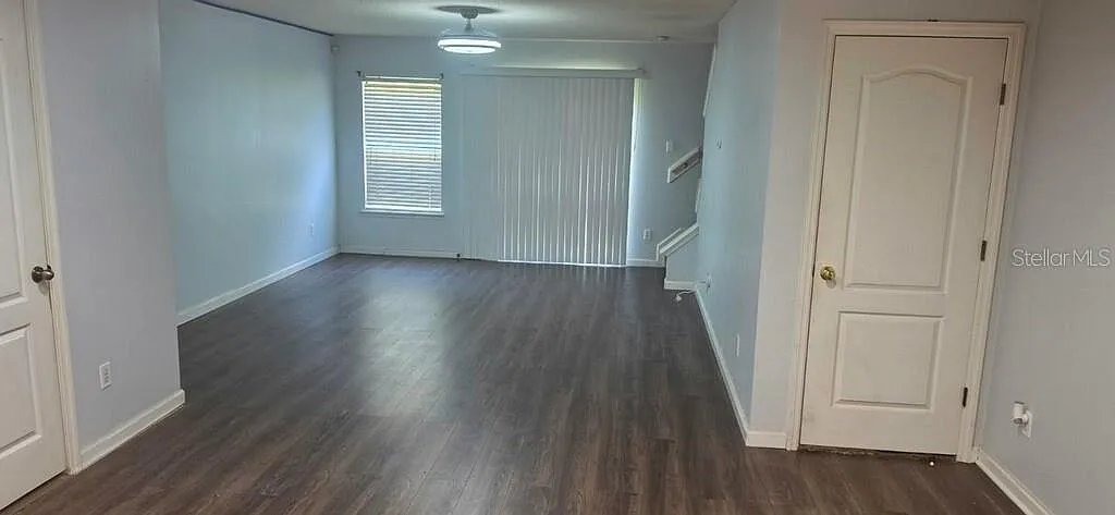 3 bed, 2.5 bath, 1532 sqft, $1,800 — Photo 1