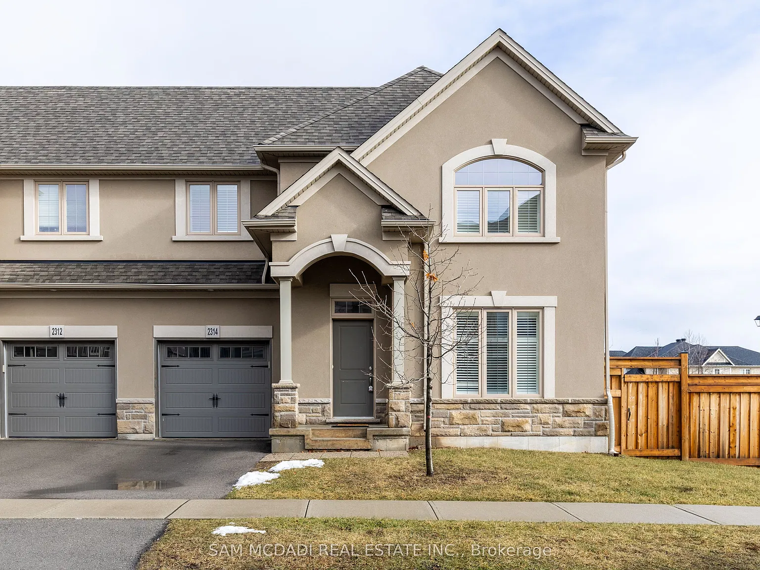 3 bed, $4,100 — Photo 1