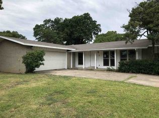 2001 10th Ave NW, Ardmore, OK 73401