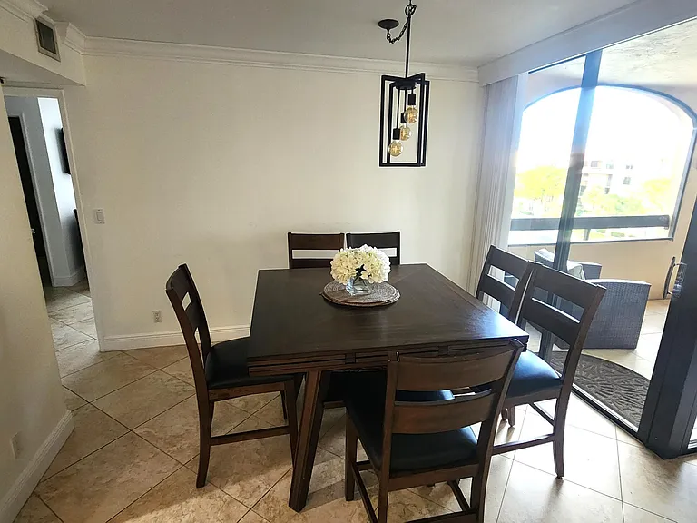 450 Egret Cir #9505 — Photo 8