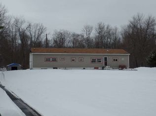 606 South St, Plattekill, NY 12528
