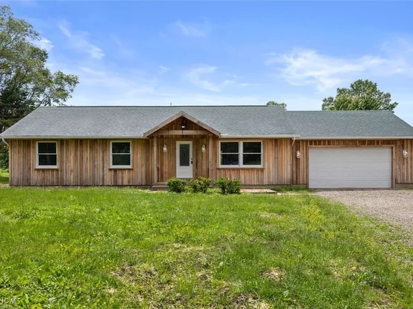 1515 Butler Rd N, Wakeman, OH 44889