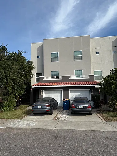 2505 Druid Rd E Photo 1