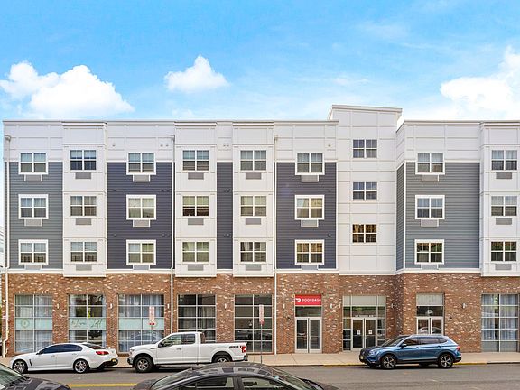 2nd image of 136 Sussex Ave #406