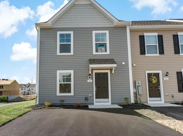 9 Balsam Ct, Bunker Hill, WV 25413