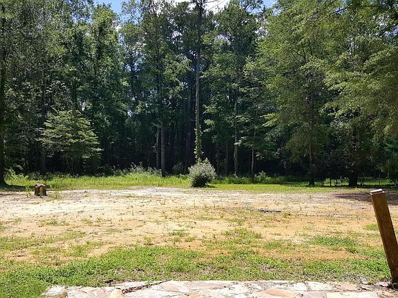 5th image of 517 Twin Lake Dr