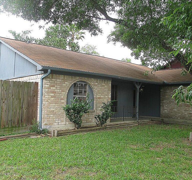 1st image of 20011 Burle Oak Dr