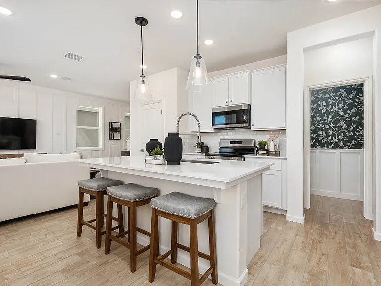 1486 Vintage Ln — Photo 7