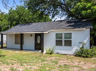 7820 Longfield Dr, White Settlement, TX 76108