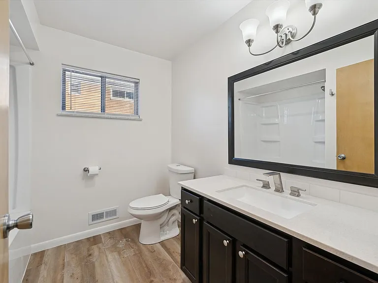 4021 Hillandale — Photo 28