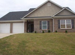 132 Altamont Ave, Dalton, GA 30720