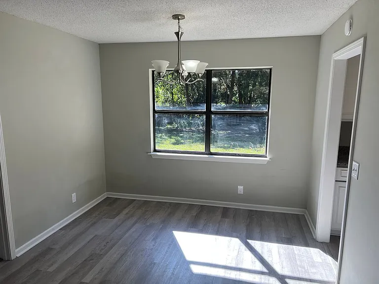 140 Quail Run — Photo 4