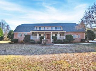 7226 Cobble Creek Dr, Matthews, NC 28104
