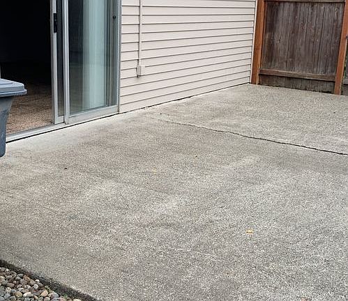 5th image of 1212 12th Ave NW