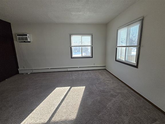 5th image of 828 Lowell St APT 5