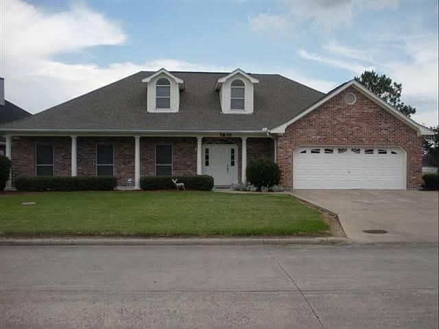 1st image of 7830 Golfhill Dr