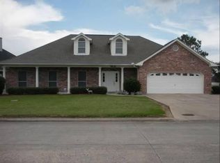 7830 Golfhill Dr, Port Arthur, TX 77642