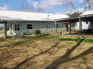 334 County Road 243, Bay City, TX 77414