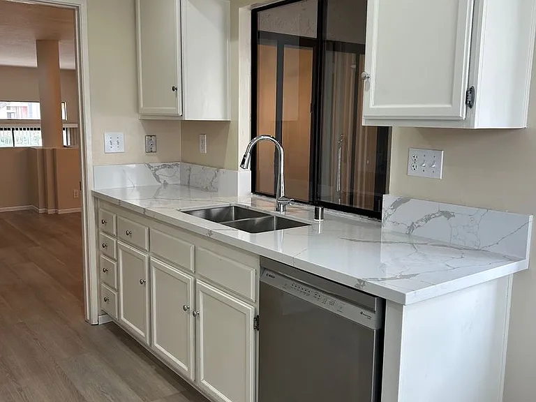 4351 Nobel Dr #61 — Photo 4